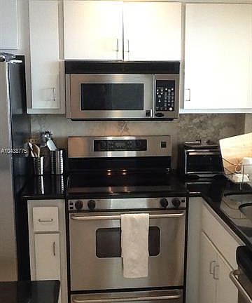 4th image of 1020 Meridian Ave APT 503