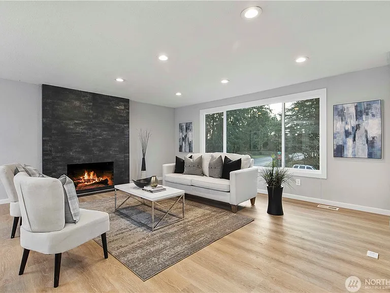 14304 130th Pl NE — Photo 4