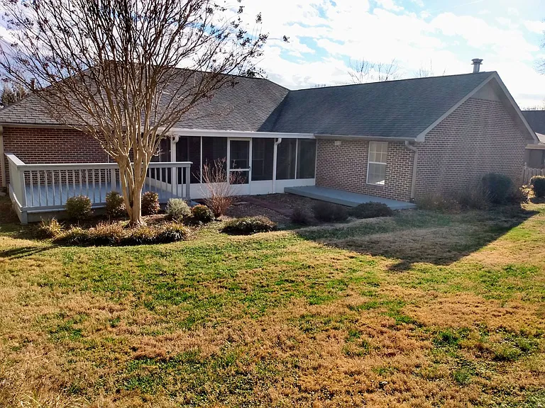 2291 Willingham Ln — Photo 2