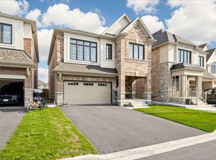 1492 Kitchen Ct, Milton, ON L9E 1Y8