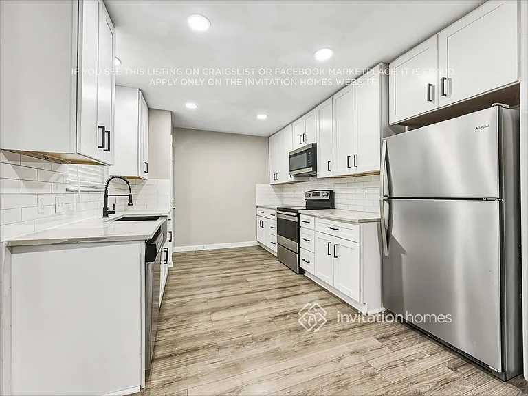 212 W 5th St — Photo 10