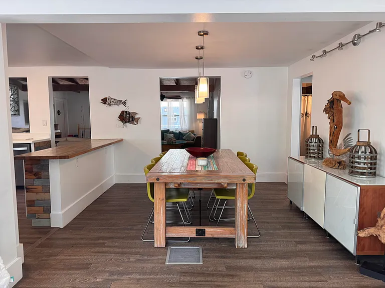 803 Oceana Ave — Photo 6