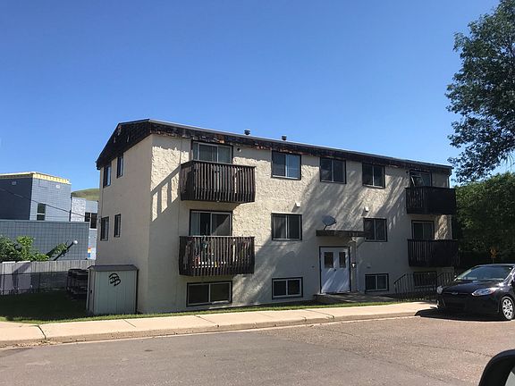 2nd image of 181 1st St E Unit 2