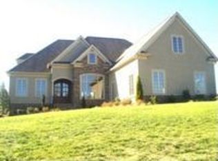 814 Capington Ln, Waxhaw, NC 28173