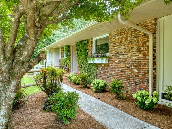 1487 Nottingham Dr SE, Aiken, SC 29801