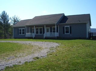 231 Oak Ridge Dr, Austinville, VA 24312