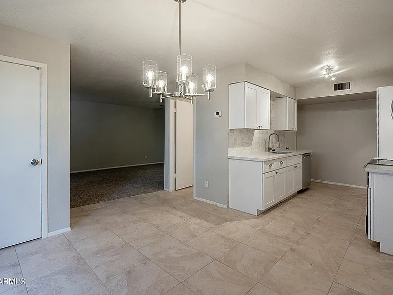 5618 S Captain Kidd Ct #D — Photo 10