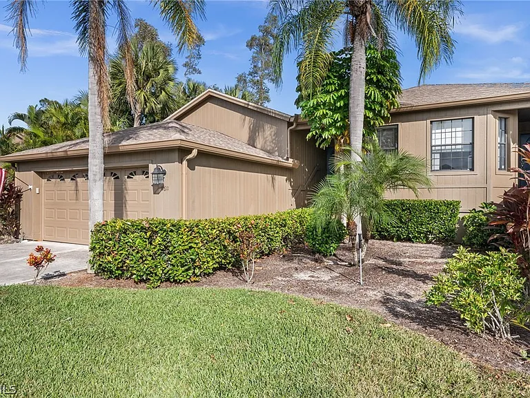 17611 Marco Island Ln — Photo 3