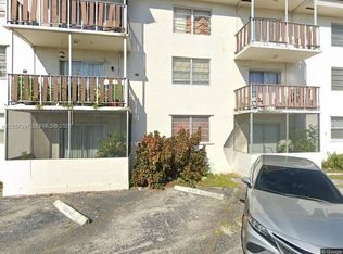 Oxford, North Miami, FL 33161