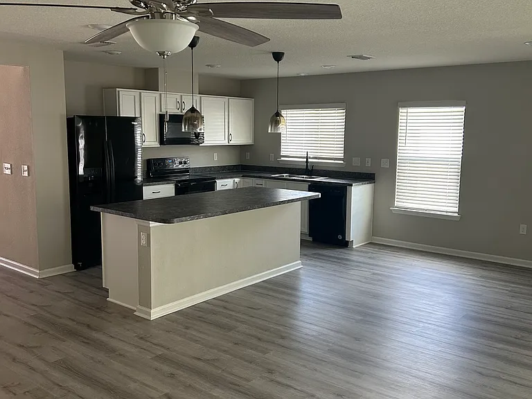 110 Sawmill Landing Dr #110 — Photo 2