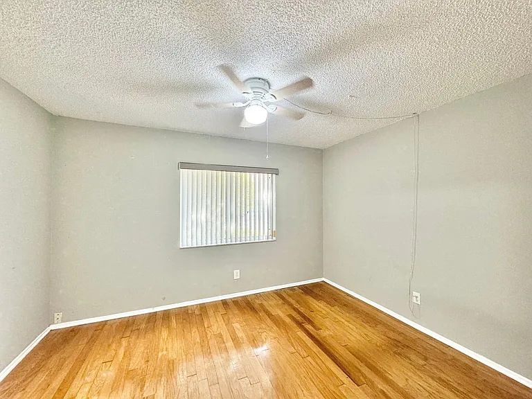 8302 Waterview Way — Photo 26