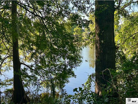 5th image of 7286 Bayou Dr