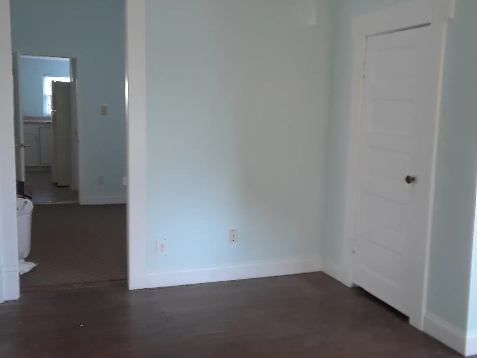 2 bed, 800 sqft, $1,300 — Photo 4