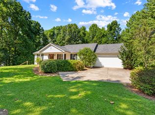 23 High Meadow Trl, Cleveland, GA 30528