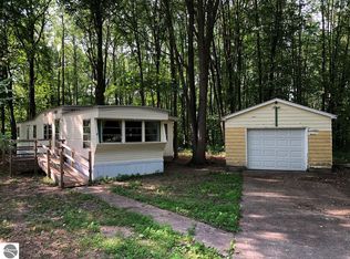 8935 Springside Dr, Mancelona, MI 49659