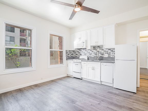 Carondelet Kitchen