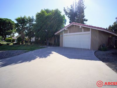 805 Sesnon St, Bakersfield, CA, 93309