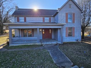 2011 Lincoln St, Knoxville, TN 37920
