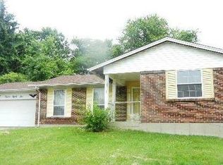 1285 Flordawn Dr, Florissant, MO 63031