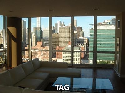 4th image of 737 W Washington Blvd #33A