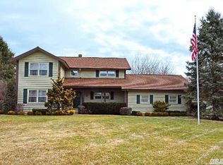 500 Crown Land Ln, Cutchogue, NY 11935
