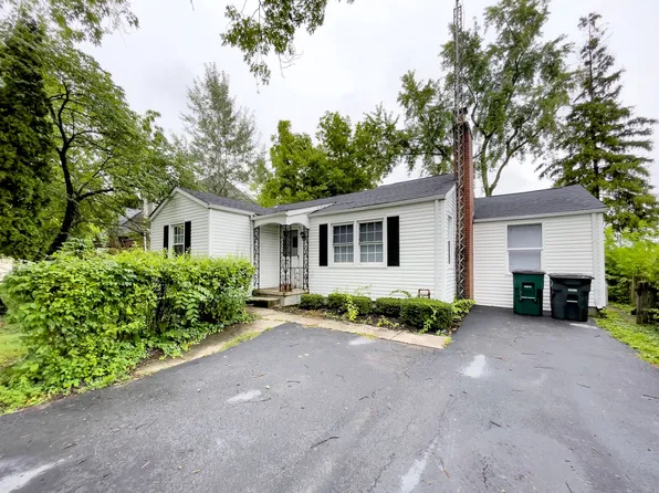 1512 N Woodridge Ave, Muncie, IN 47304