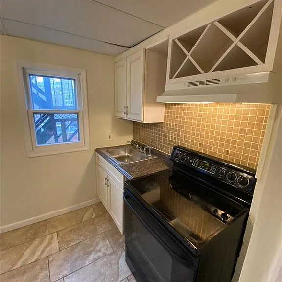 1641 W Turner St #2 — Photo 17