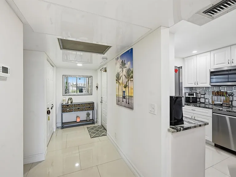 4015 W Palm Aire Dr #10 — Photo 22