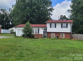 1009 E Church St, Cherryville, NC 28021