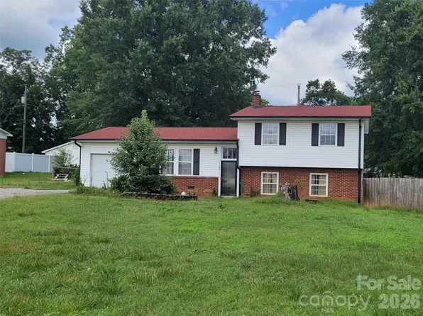 1009 E Church St, Cherryville, NC 28021