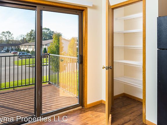 5th image of 3492 Wallace Ct SW #1