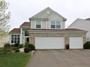 4131 Oakbrooke Curv, Eagan, MN 55122