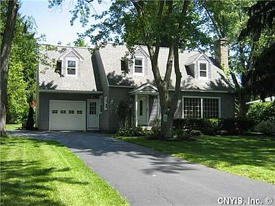 42 Brown St photo 1