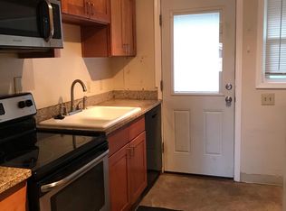 5885 SW Tucker Ave, Beaverton, OR 97005