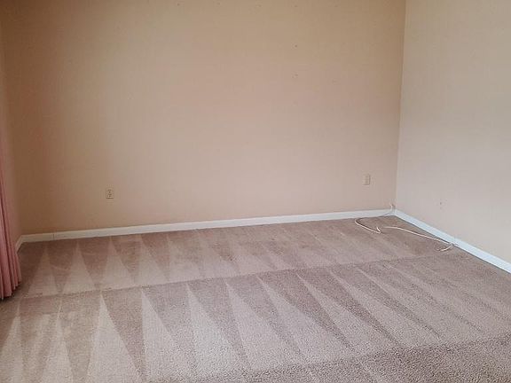 4th image of 28333 Sun City Blvd