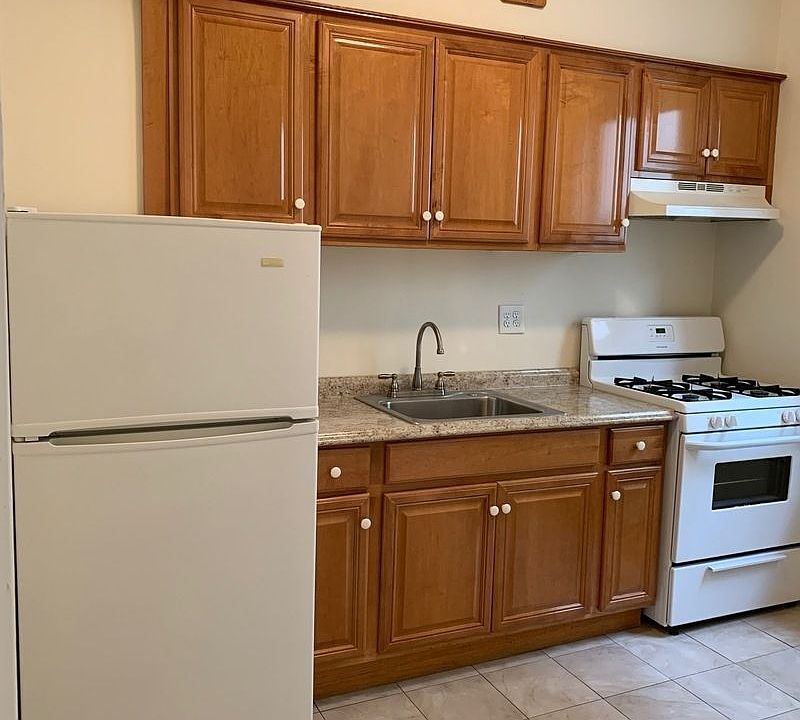1st image of 26-17 30th St #2R