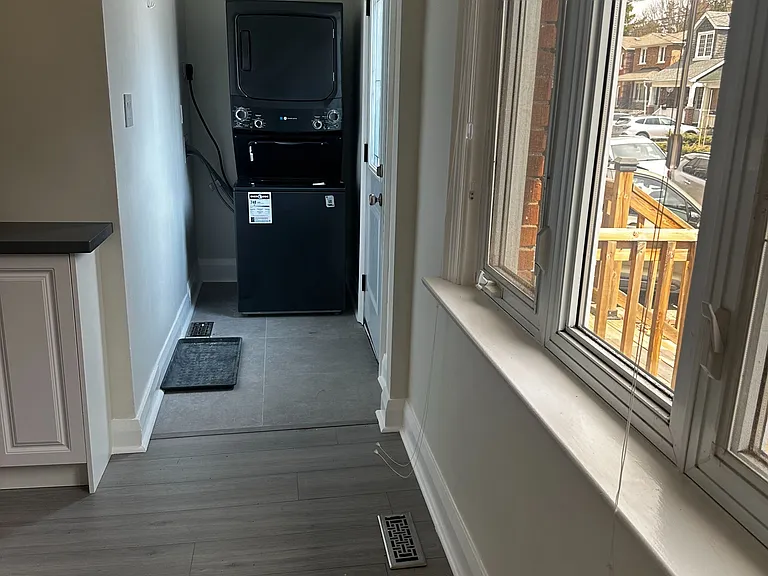 202 Cedarvale Ave — Photo 20