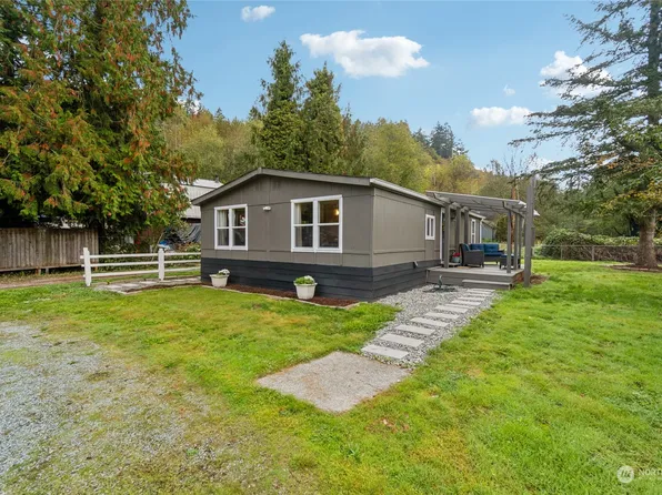 15032 156th Place SE, Renton, WA 98058