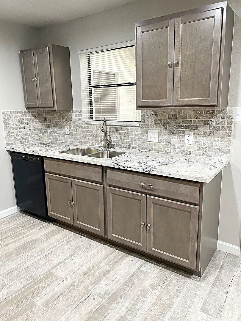 5943B Bedford, Beaumont, TX 77708 — Photo 4