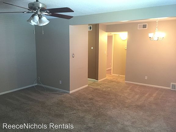 3rd image of 6212 Robinson St APT 4