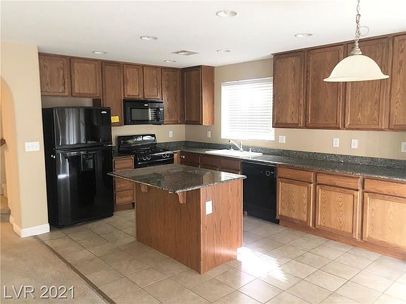 5th image of 10230 Headrick Dr