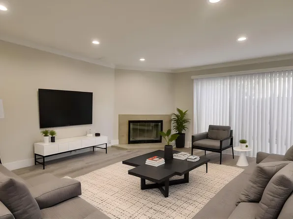Fairway Villas Apartment Homes, 20122 Santa Ana Ave #5D, Newport Beach, CA 92660