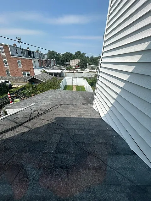 3 bed, 1.5 bath, 1597 sqft, $1,900 — Photo 4