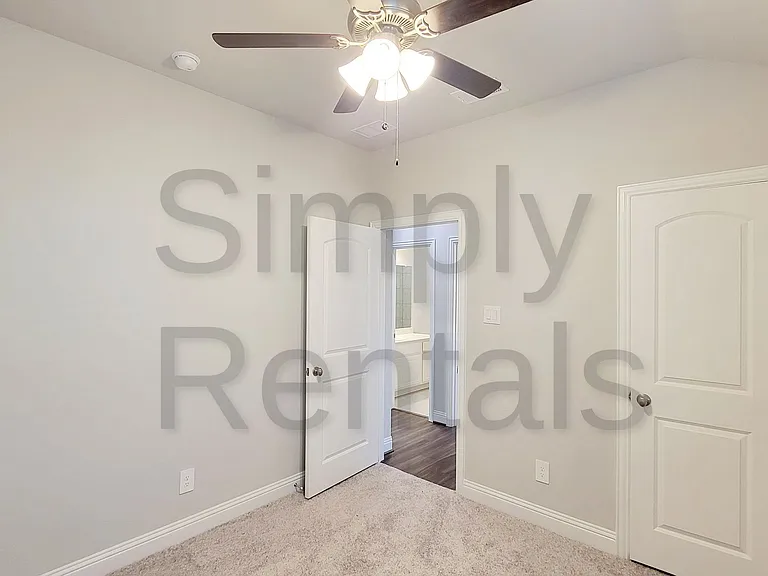 1417 Brindle Dr — Photo 17