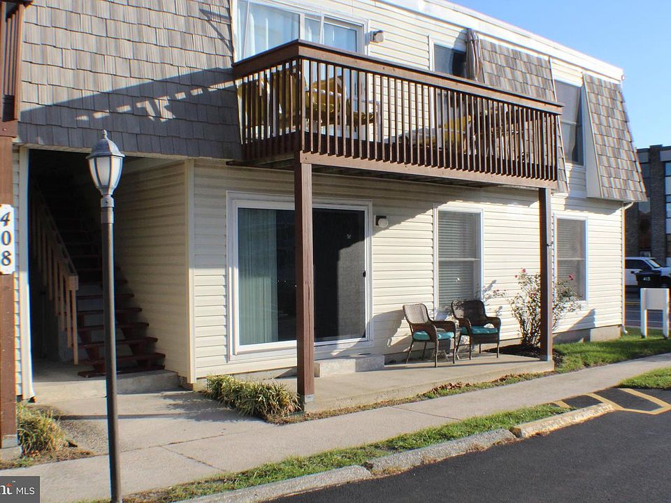 1st image of 408 Bayshore Dr #102