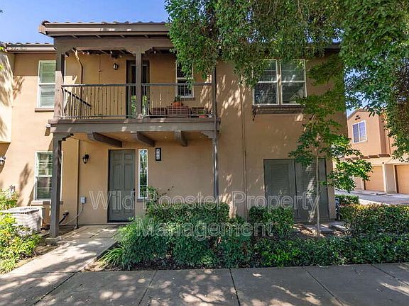 3rd image of 400 Regatta Ln APT 206