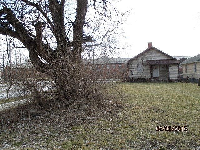 2nd image of 2026 Lakeview Ave