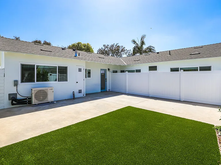 1502 Coral Pl — Photo 24