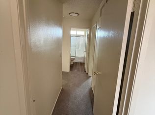 Berendo Apartments, Los Angeles, CA 90004