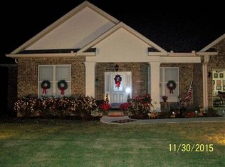 371 Rowland Cir, Byron, GA 31008